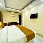 Hotel Grand - Govindpuri