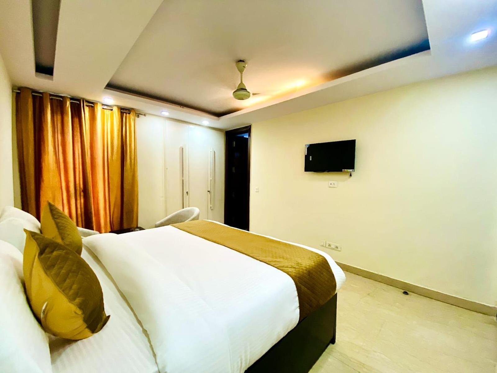 Grand Hotel New Delhi